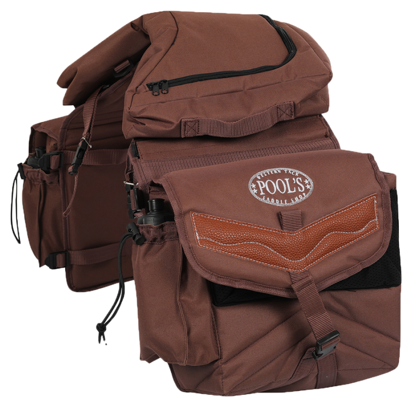 Sacoches de randonnée nylon et gourdes