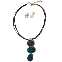 Collier et boucles d'oreilles turquoise