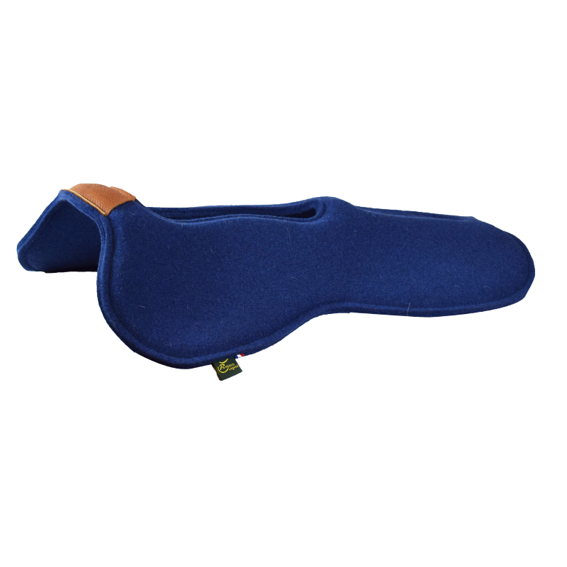 Tapis De Selle En Feutre Classic Equine - Contoured - 31x32 - CBFP340C
