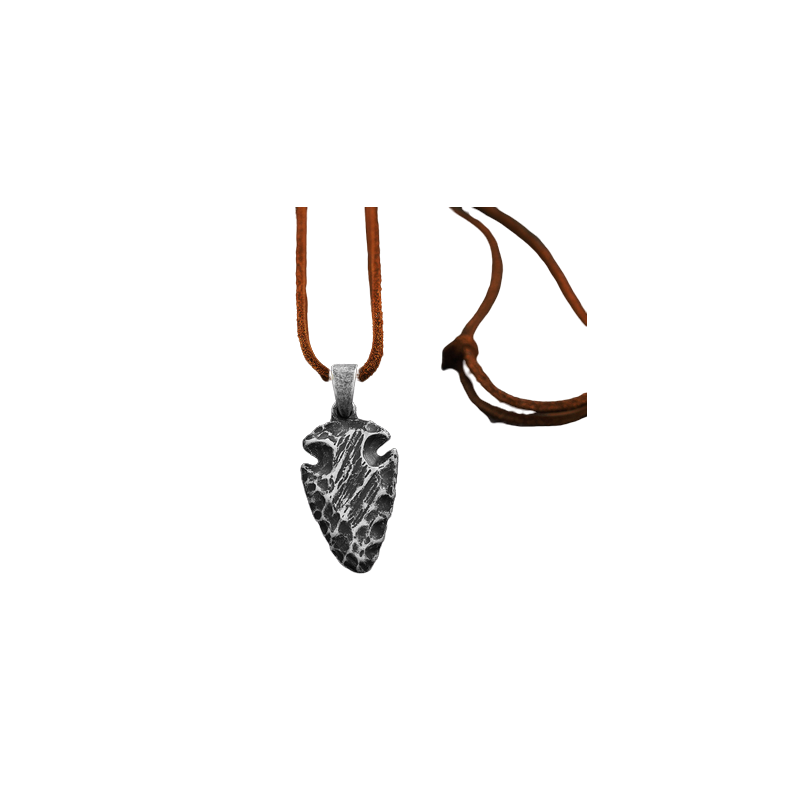 Collier cuir et pointe flèche métal